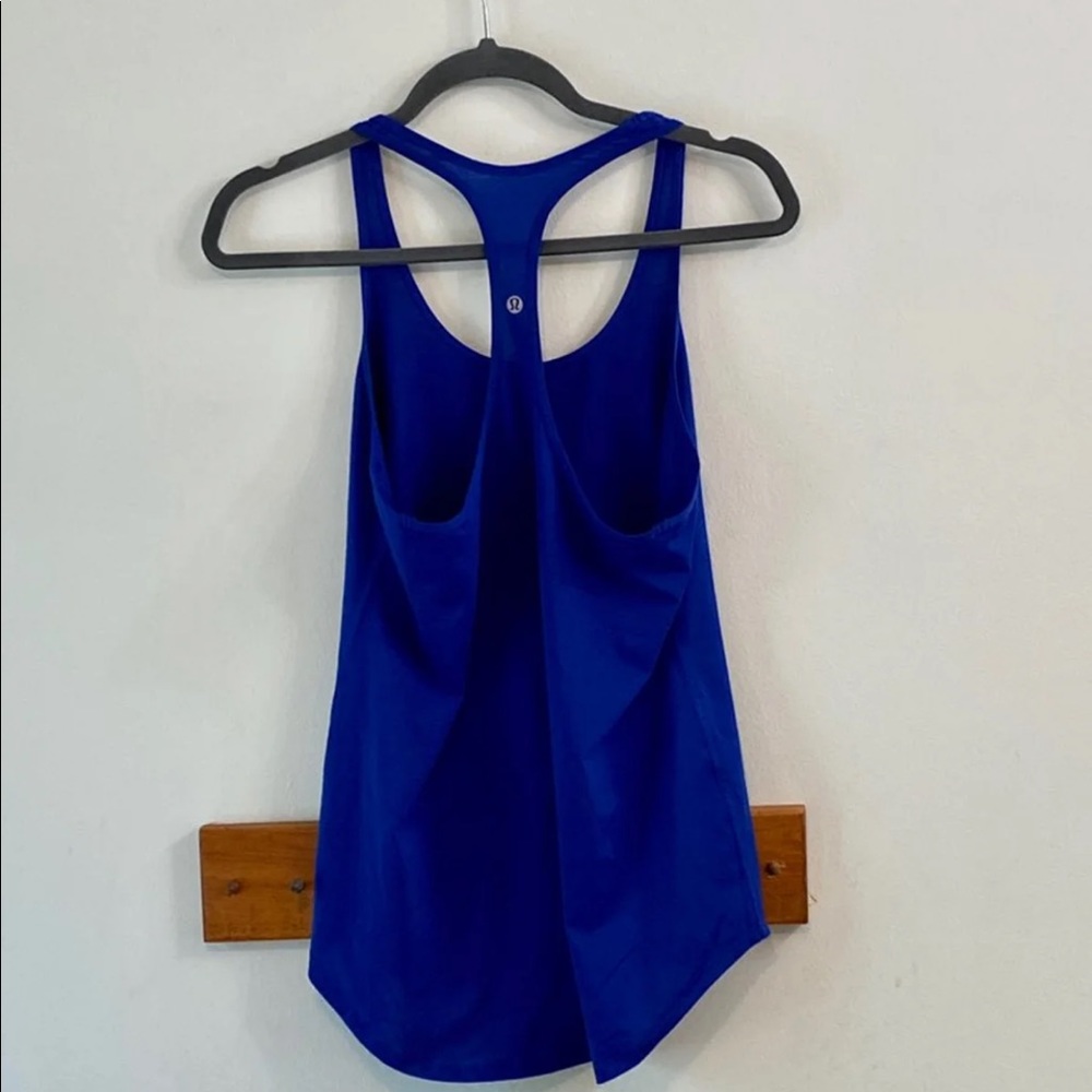 Lululemon tank top